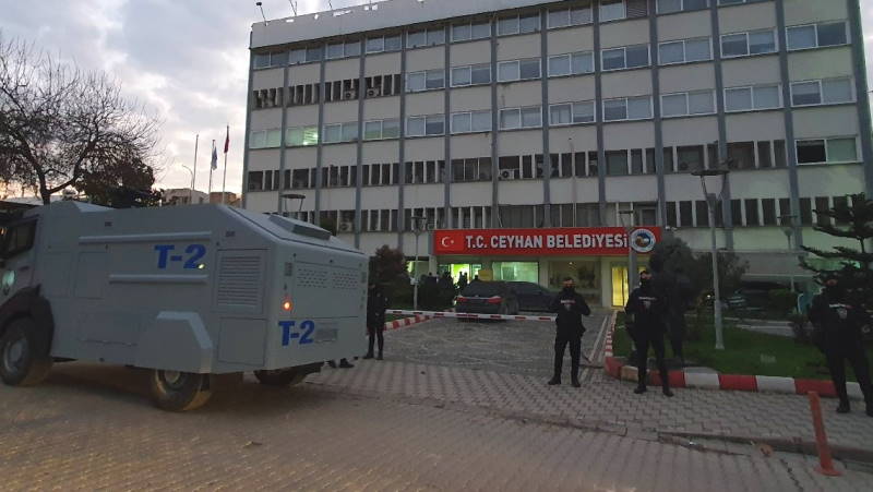 Полиция разыскивает мэра города Джейхан