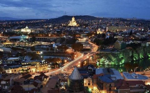 Грузия возобновляет авиасообщение с Турцией