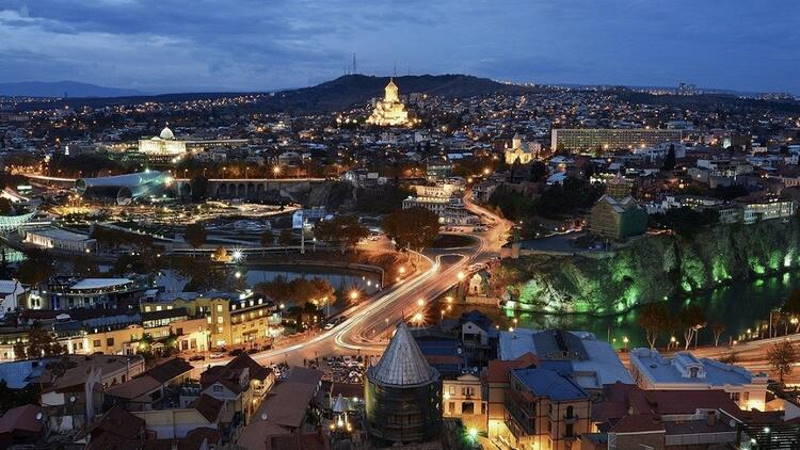 Грузия возобновляет авиасообщение с Турцией