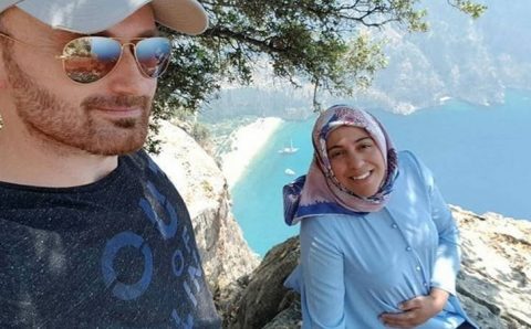 Сбросить беременную жену со скалы ради страховки