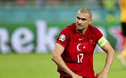 Сборная Турция упускает победу на последней минуте