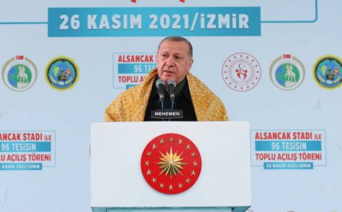 Лира не оценила обвинения и обещания Эрдогана