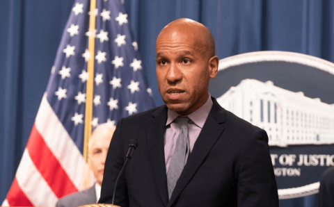 Зачем посетит Турцию замминистра финансов США?