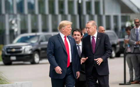 Hürriyet: Победа Трампа на выборах усилит позиции Турции в Европе